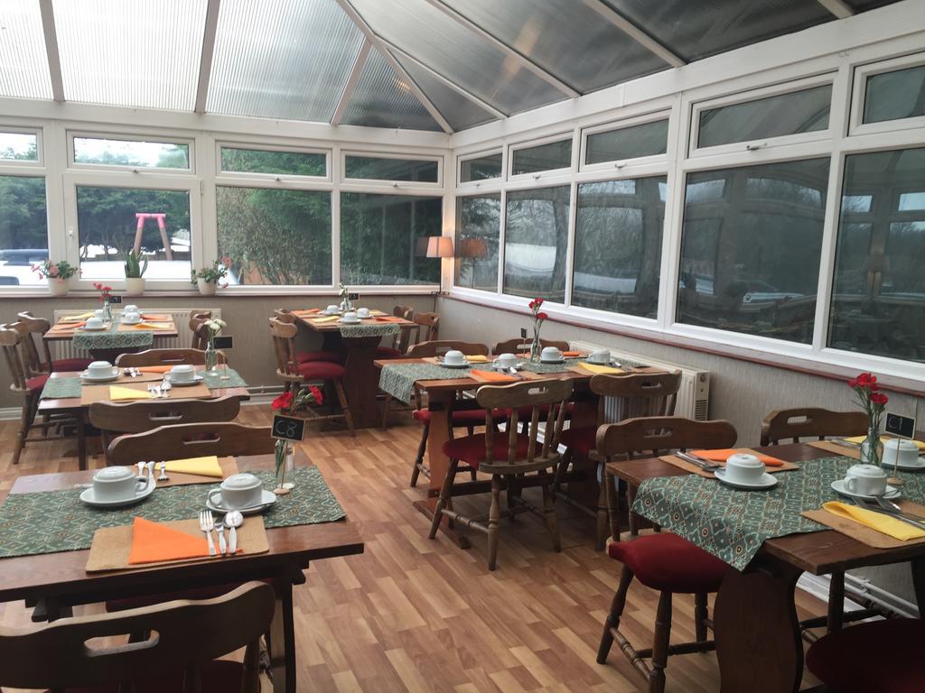 Stag & Pheasant Inn Carmel Экстерьер фото