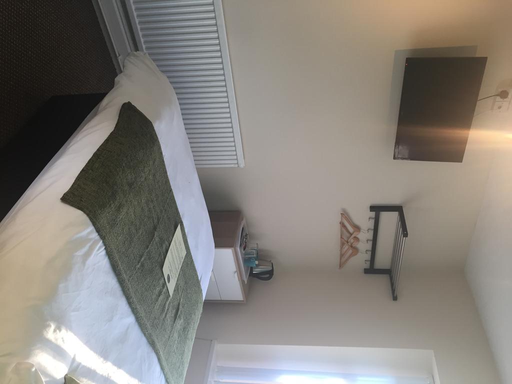 Stag & Pheasant Inn Carmel Экстерьер фото